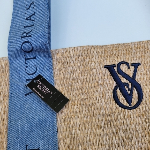 Victoria's Secret NWT tote Bag Wicker Tan blue logo. - Picture 7 of 11
